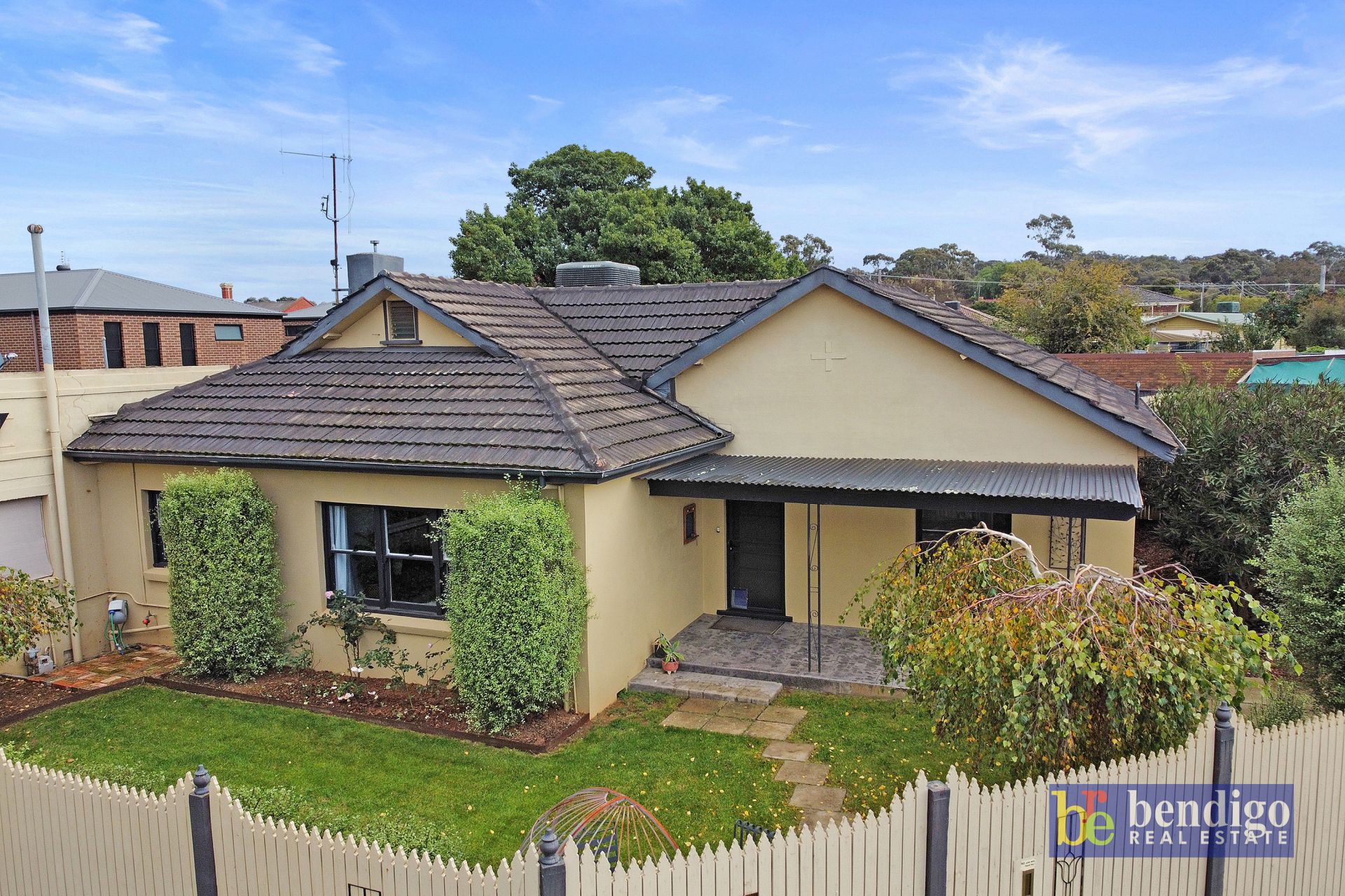 52 Mackenzie Street West, Golden Square Bendigo Real Estate