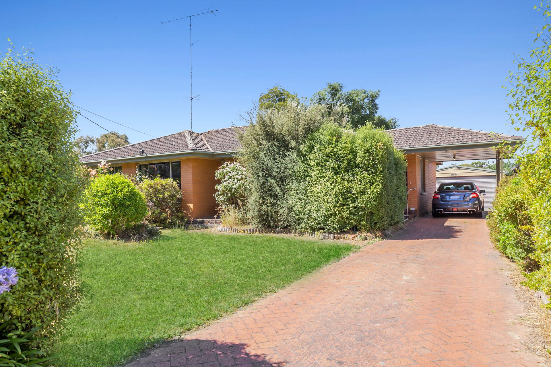 11 Whitelaw Avenue, Ballarat Real Estate Pty Ltd