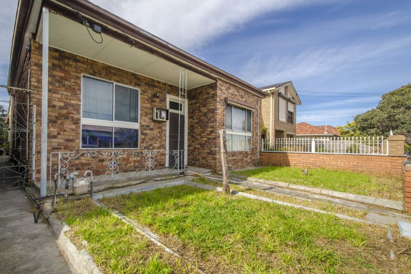 73 Creswick Street, Footscray - Thumbnail 2