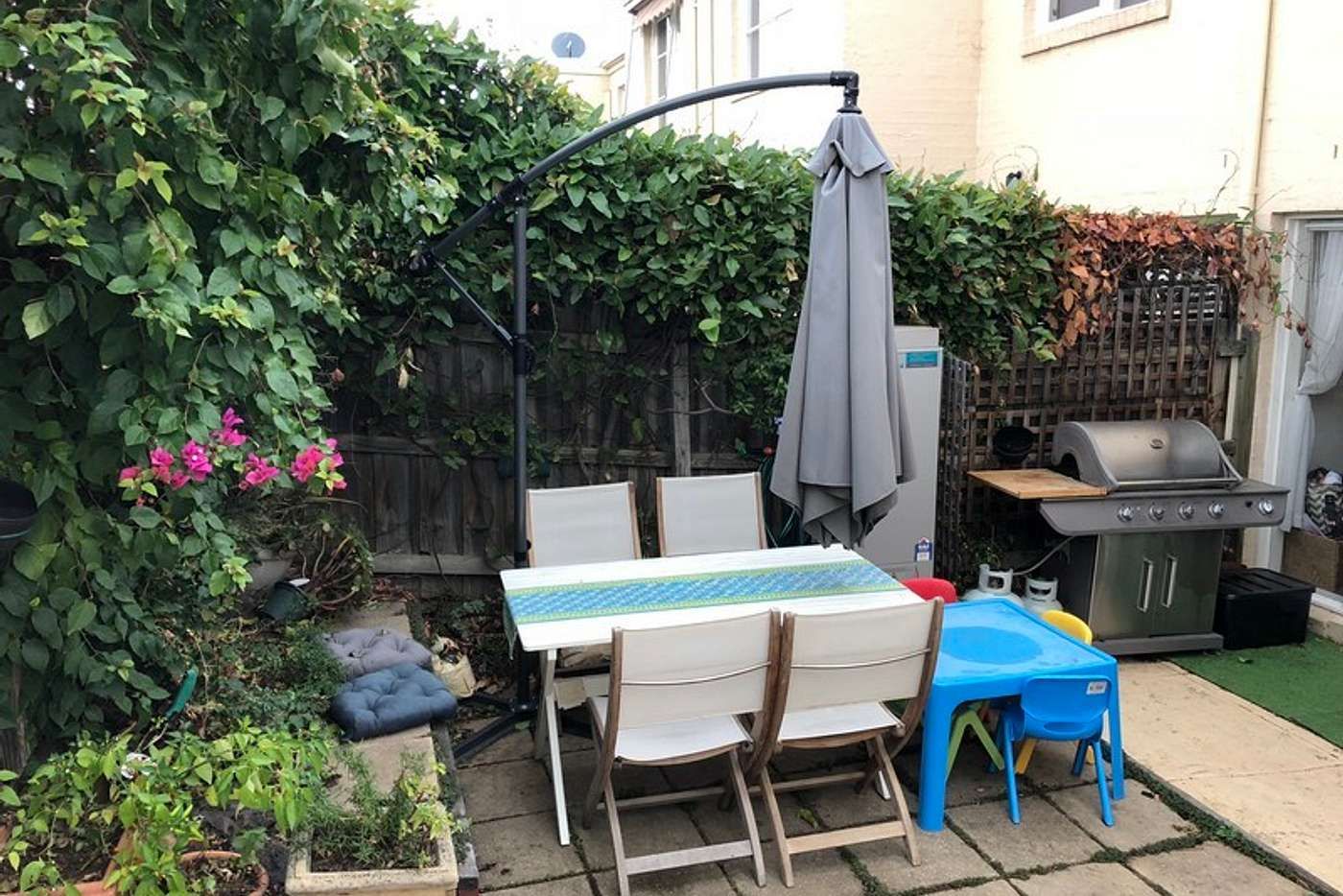 **Low Maintenance Living in a Fantastic Location**