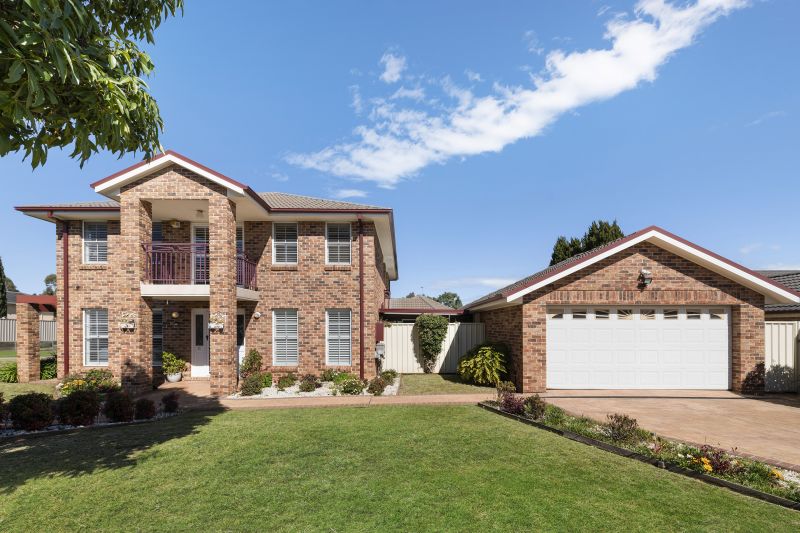 Real Estate For Sale 11 Kurrajong Circuit Mount Annan , NSW