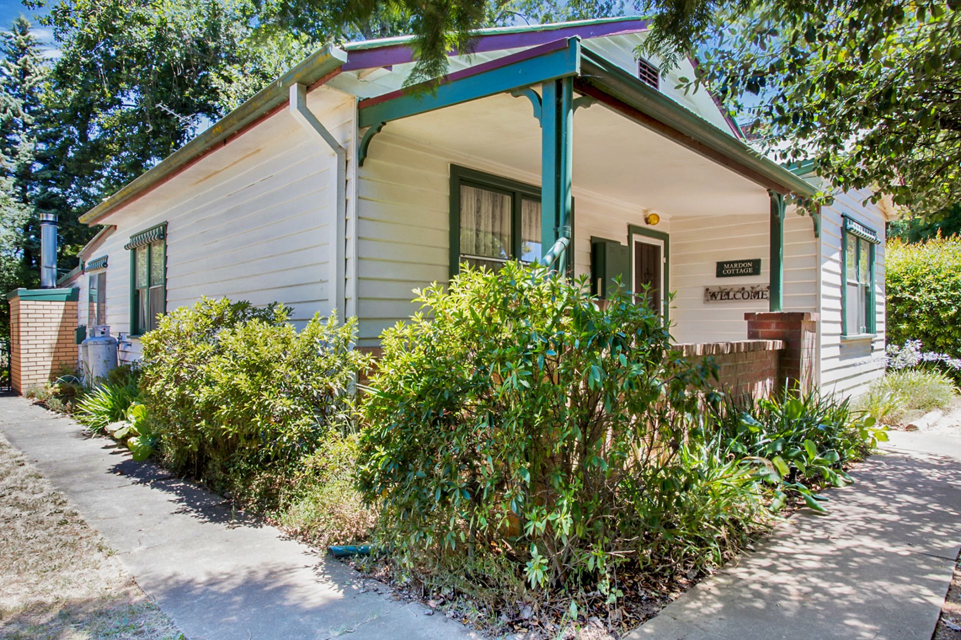 3234 Station Street, Porepunkah Dickens Real Estate