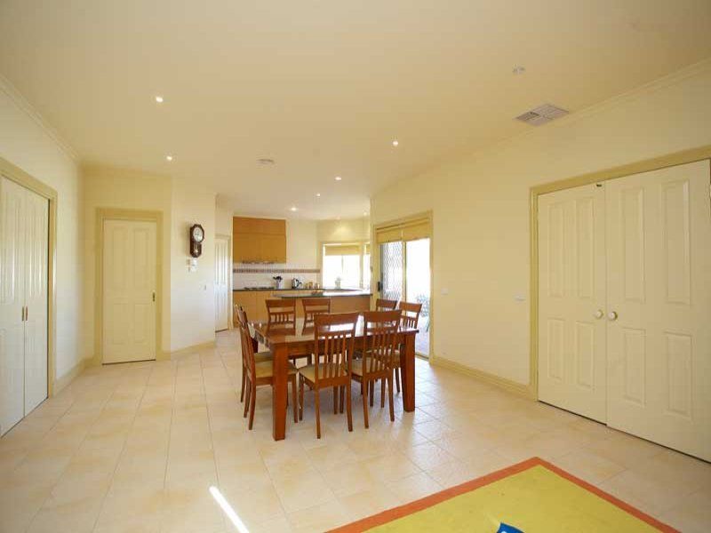 6 Salerno Crt, Point Cook - Thumbnail 6