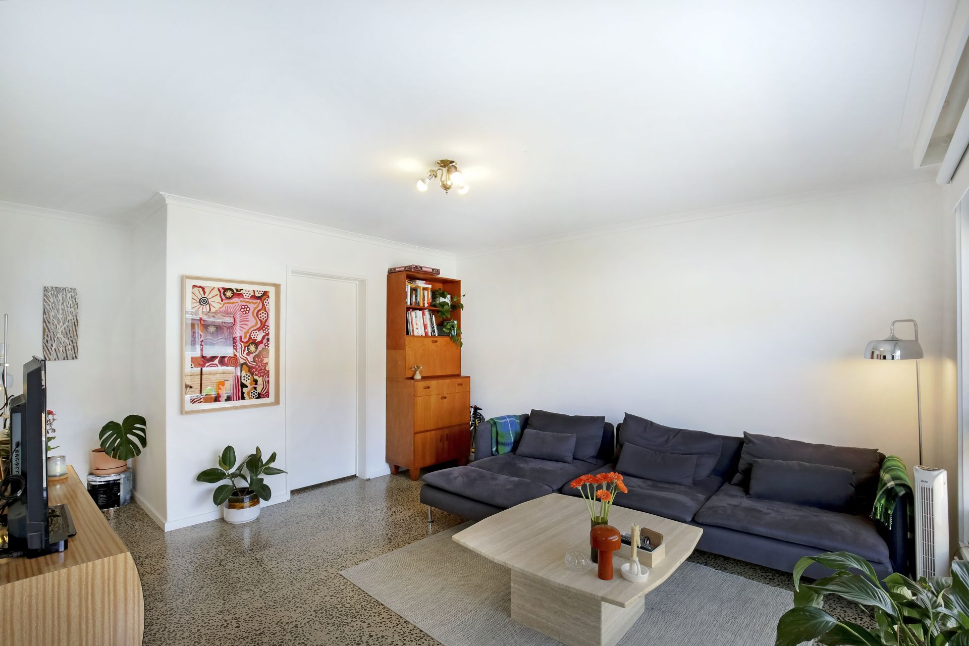 Modern Villa - Walk to High Street