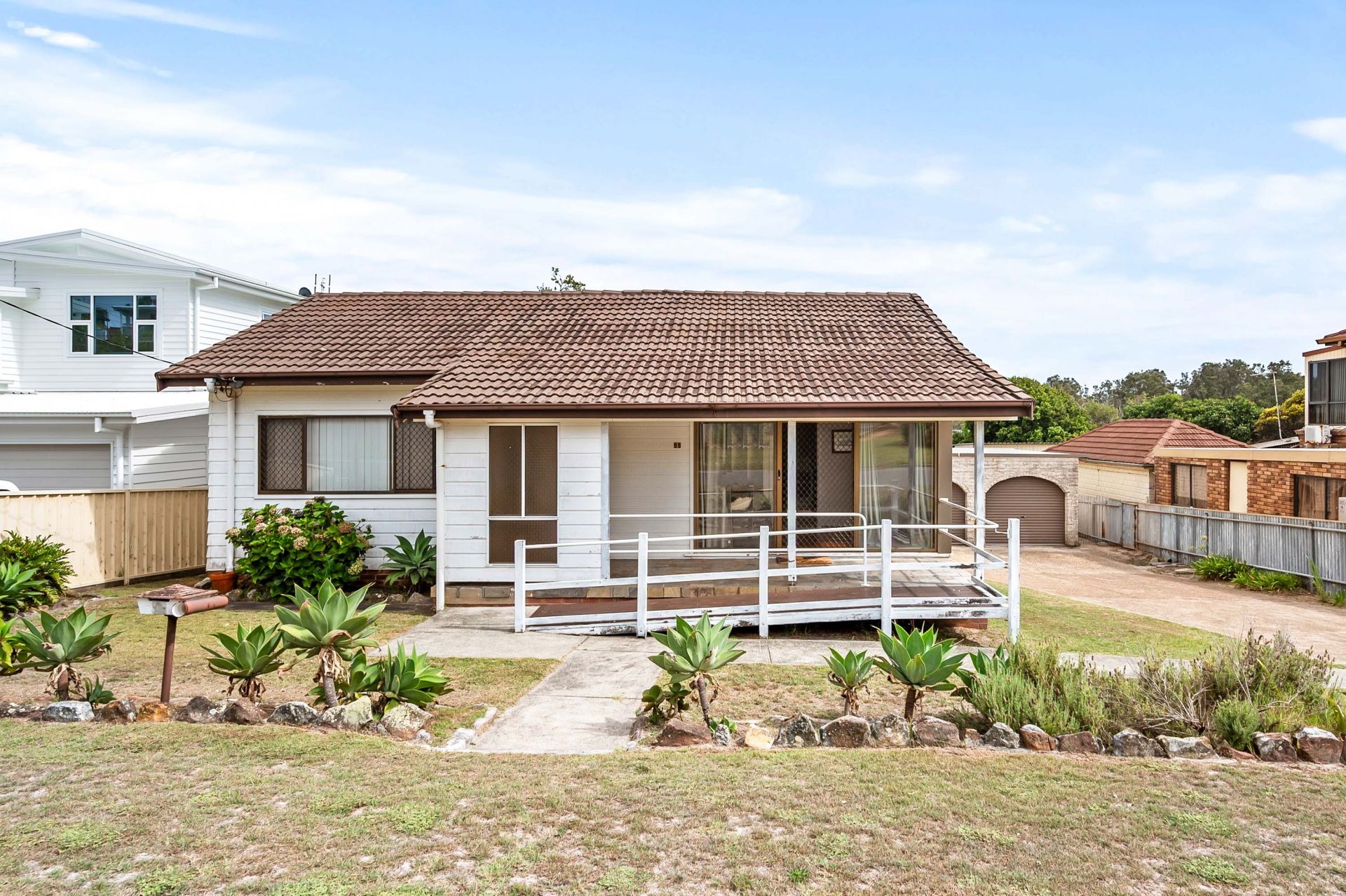 99 Northcote Avenue, Swansea - Thumbnail 2
