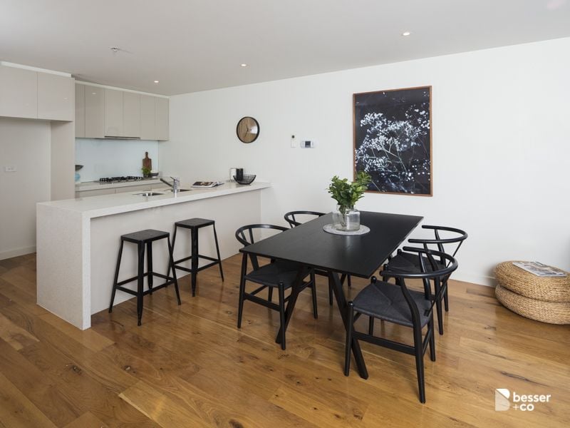 302/77 Nott Street, Port Melbourne - Thumbnail 4