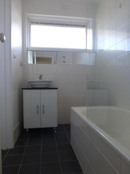 Spacious Apartment with Balcony!