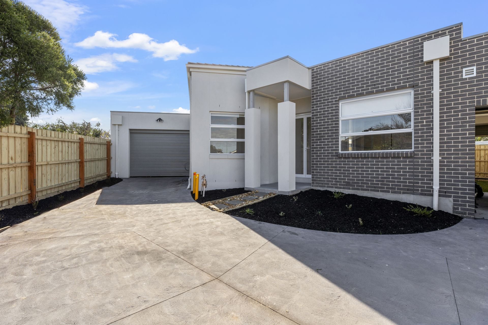 2/5 Welwyn Court, Keysborough VIC