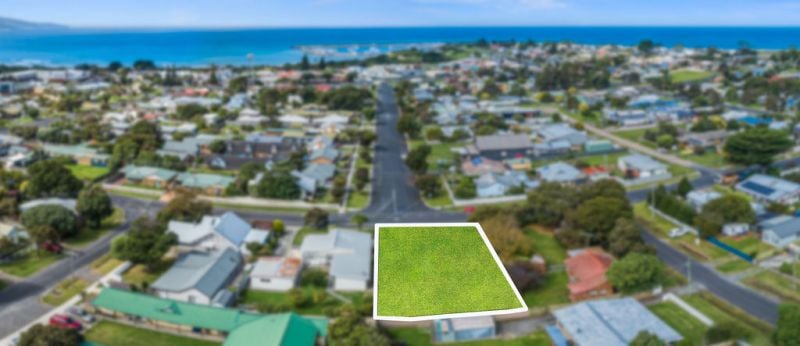 41 Mclachlan Street, Apollo Bay, VIC, Apollo Bay - Thumbnail 4