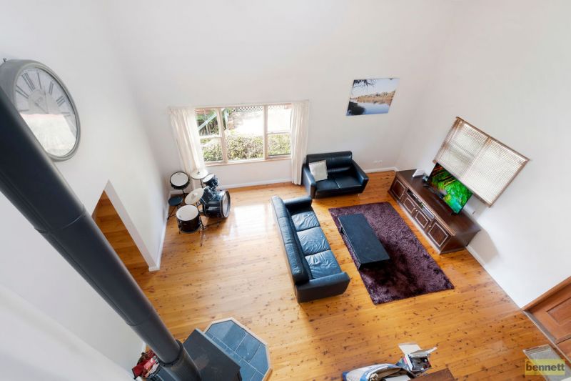 10 Crag Crescent, Bowen Mountain - Thumbnail 6