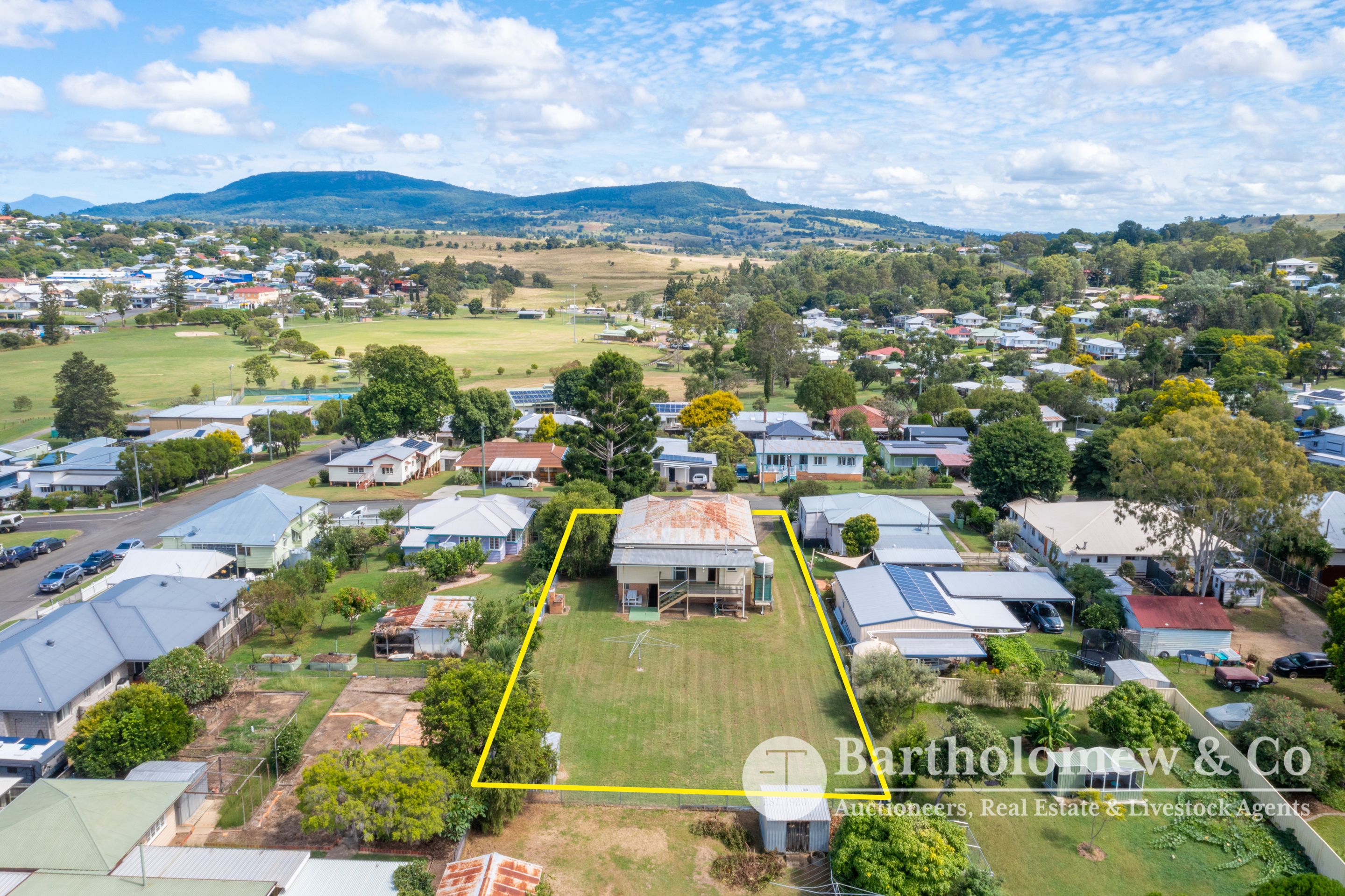 Real Estate For Sale 13 Golf Avenue Boonah , QLD