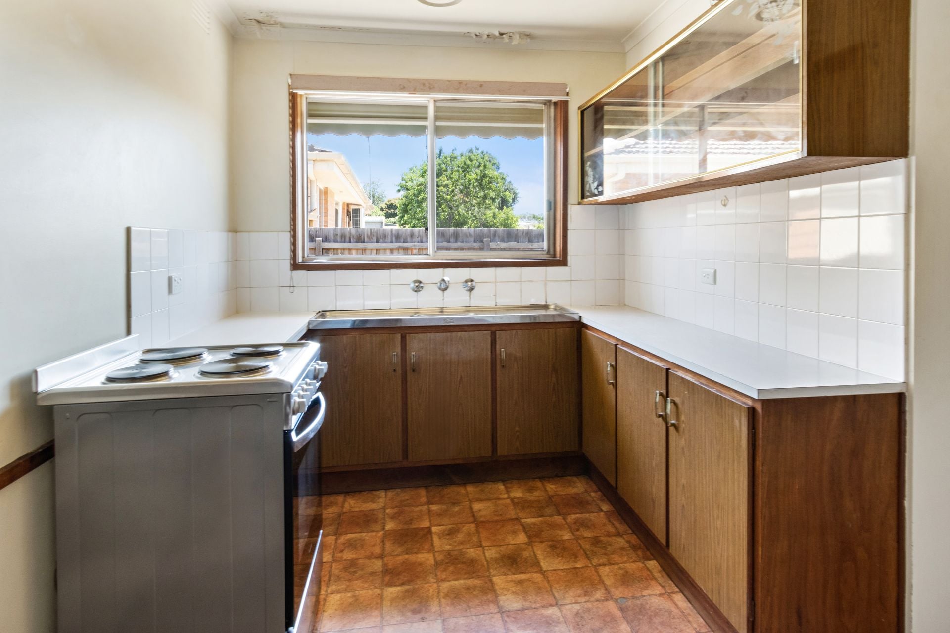 THE PERFECT TWO BEDROOM UNIT!