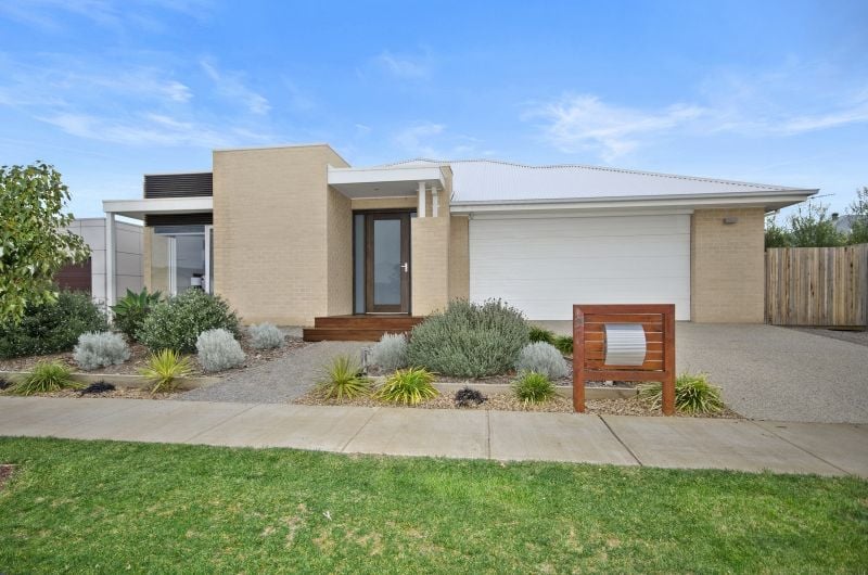 11 Thetis Street Ocean Grove VIC, Ocean Grove - Thumbnail 2