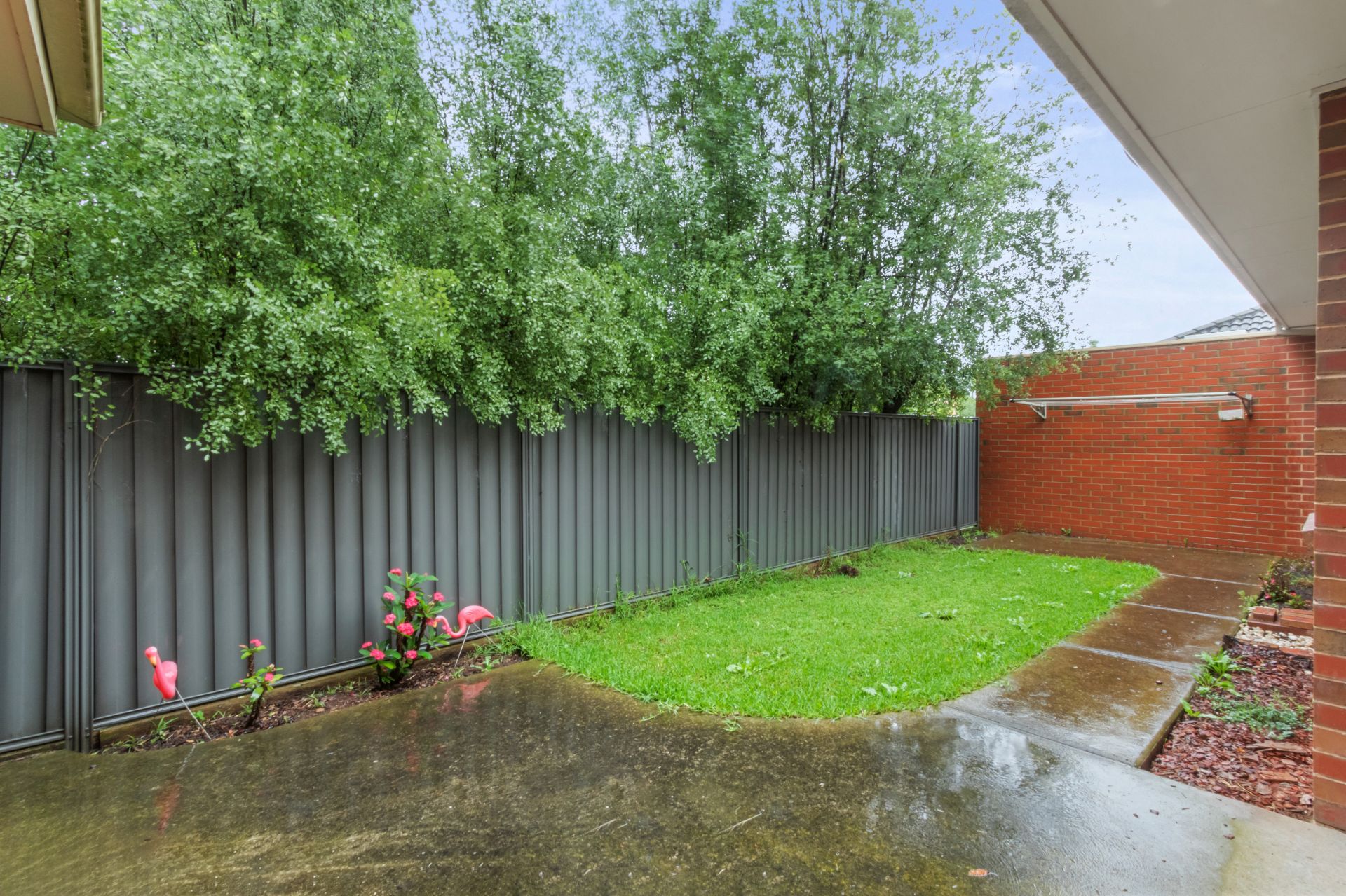 FANTASTIC THREE BEDROOM TOWNHOUSE!