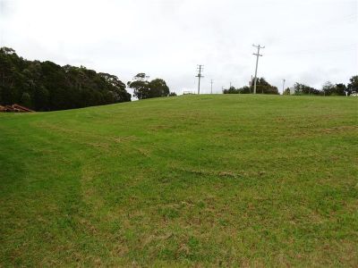 3 Braddons Lookout Road, Leith, Leith - Thumbnail 2