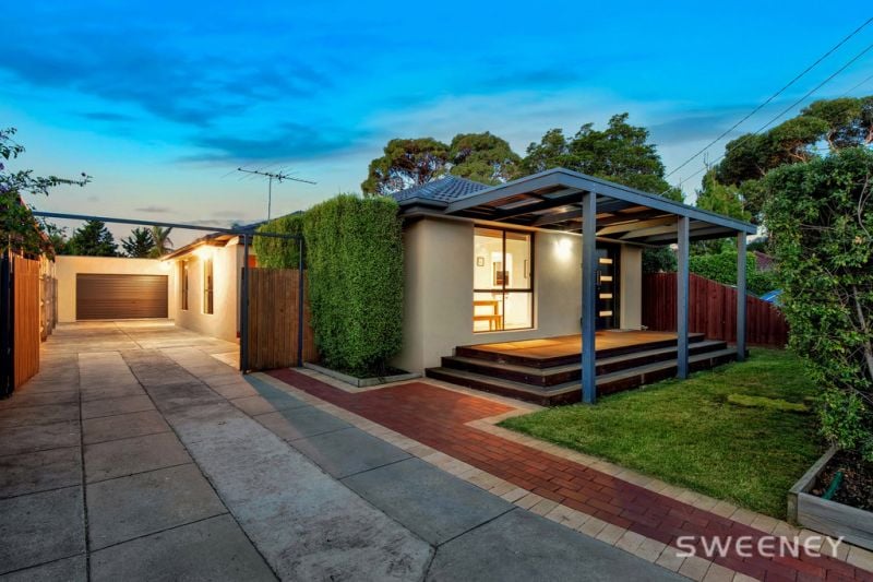 34 Alma Avenue, Altona Meadows - Thumbnail 2