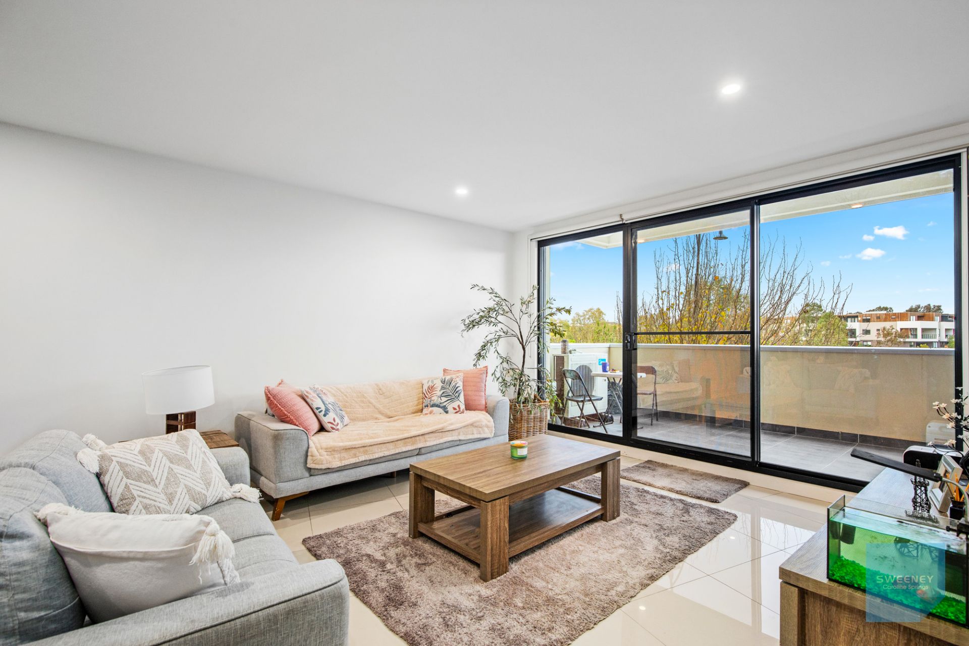 153/73 Lake Street, Caroline Springs - Thumbnail 5