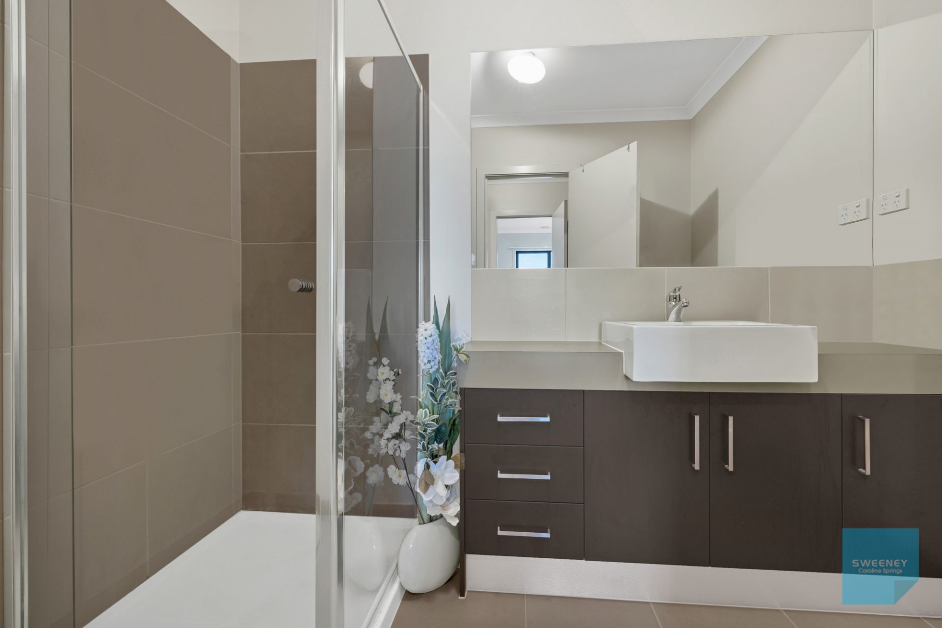 30/79 Lancefield  Drive, Caroline Springs - Thumbnail 7