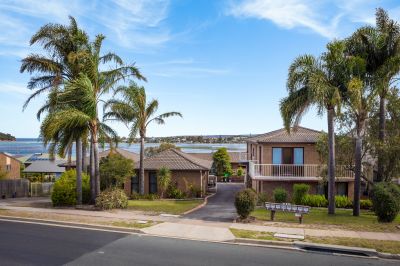 Single Level & Central