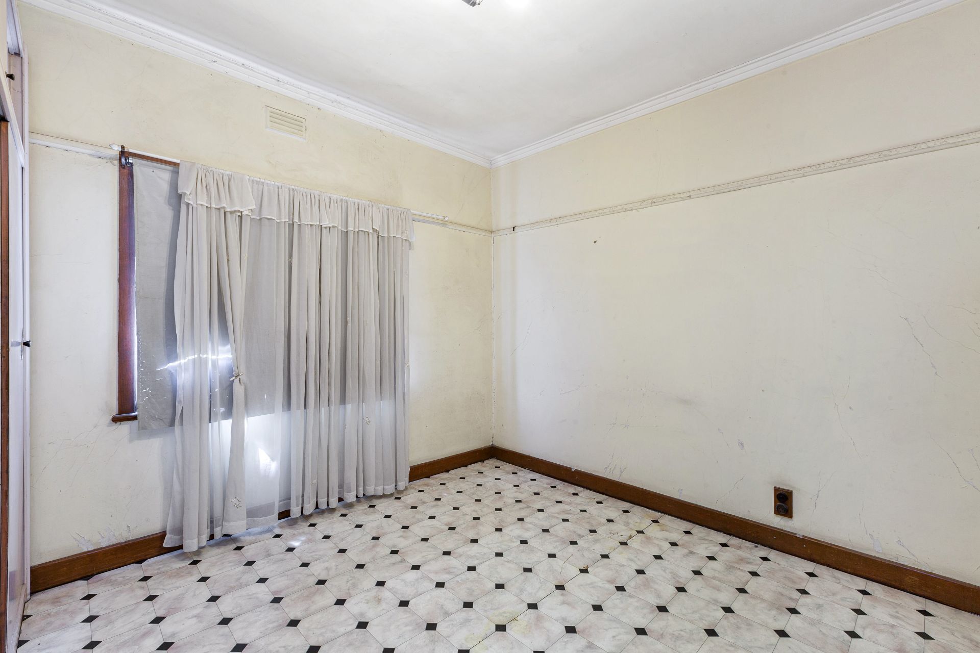 1 Ballard Street, Yarraville - Thumbnail 7