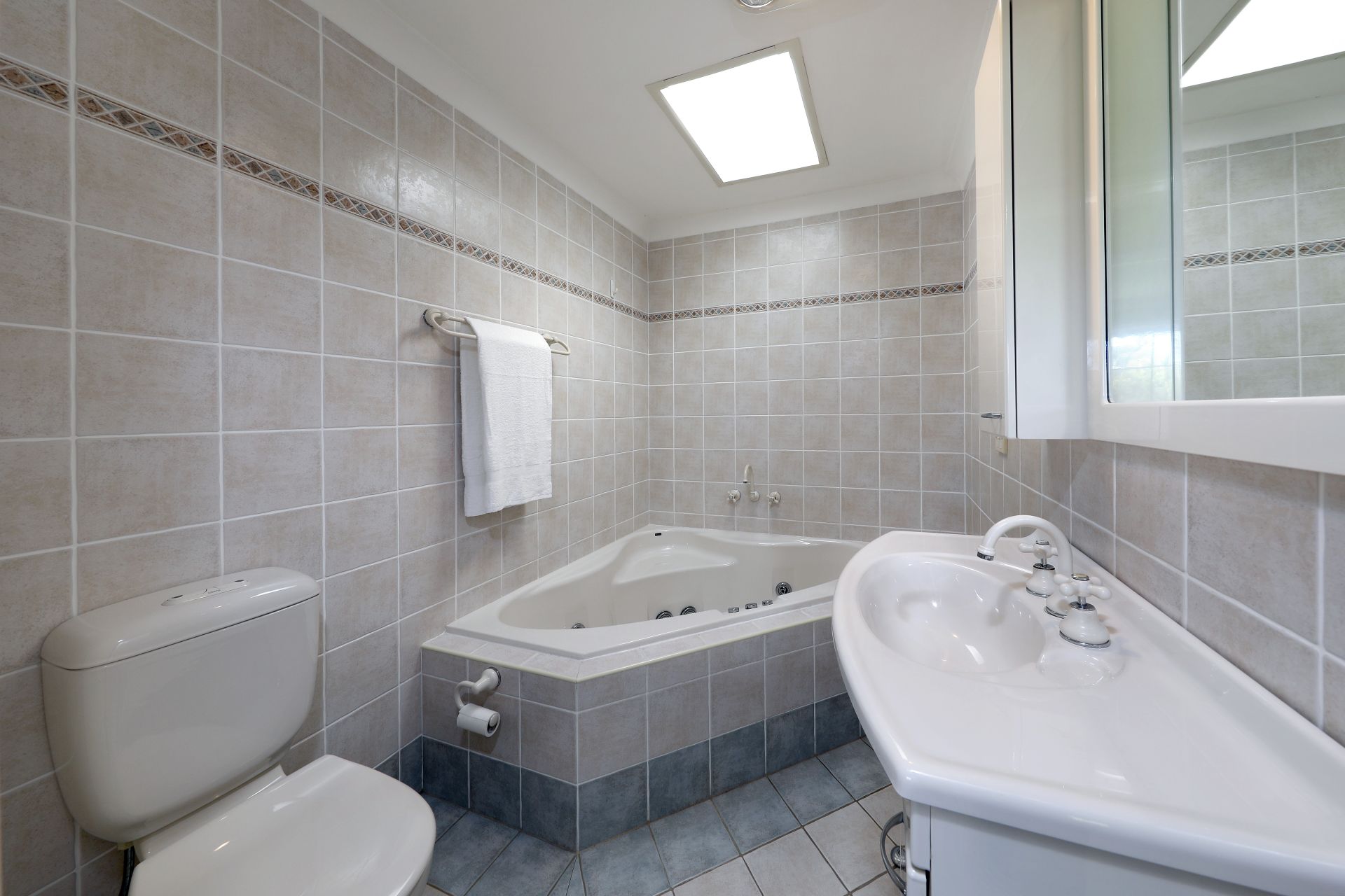 25 Dalley Road, Heathcote, Heathcote - Thumbnail 8