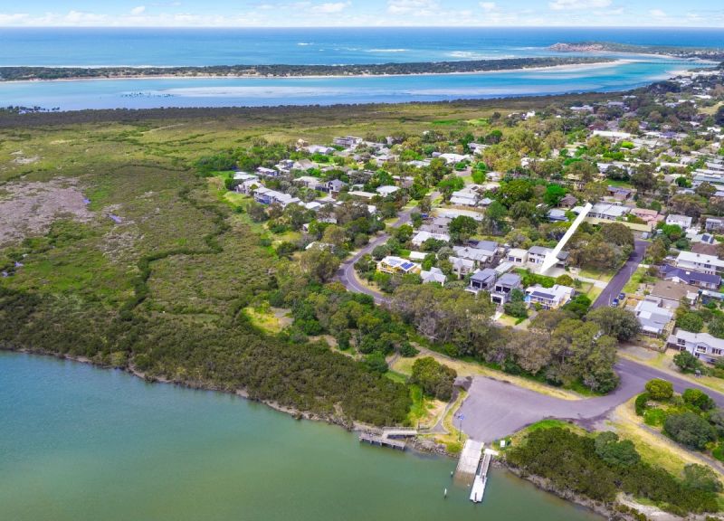 1 Pelican Court Barwon Heads VIC, Barwon Heads - Thumbnail 5