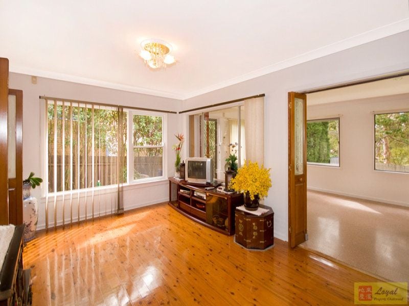 12 Wyuna Road WEST PYMBLE NSW, West Pymble - Thumbnail 8