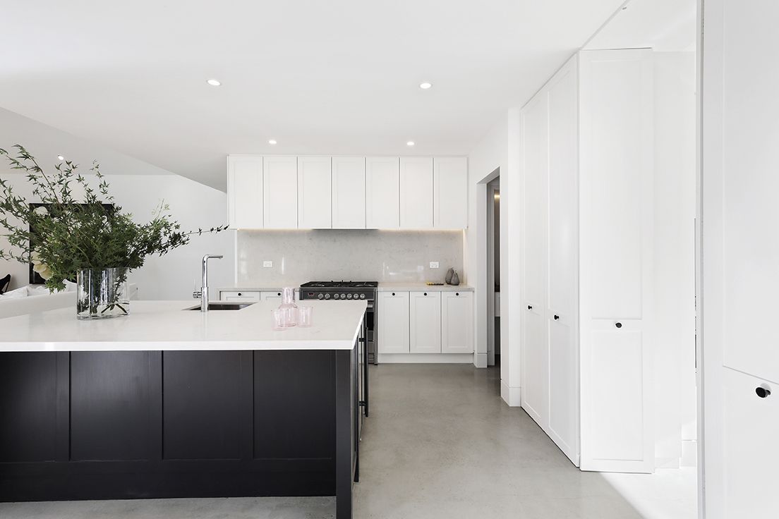 19 Everglades Avenue Leura 2780