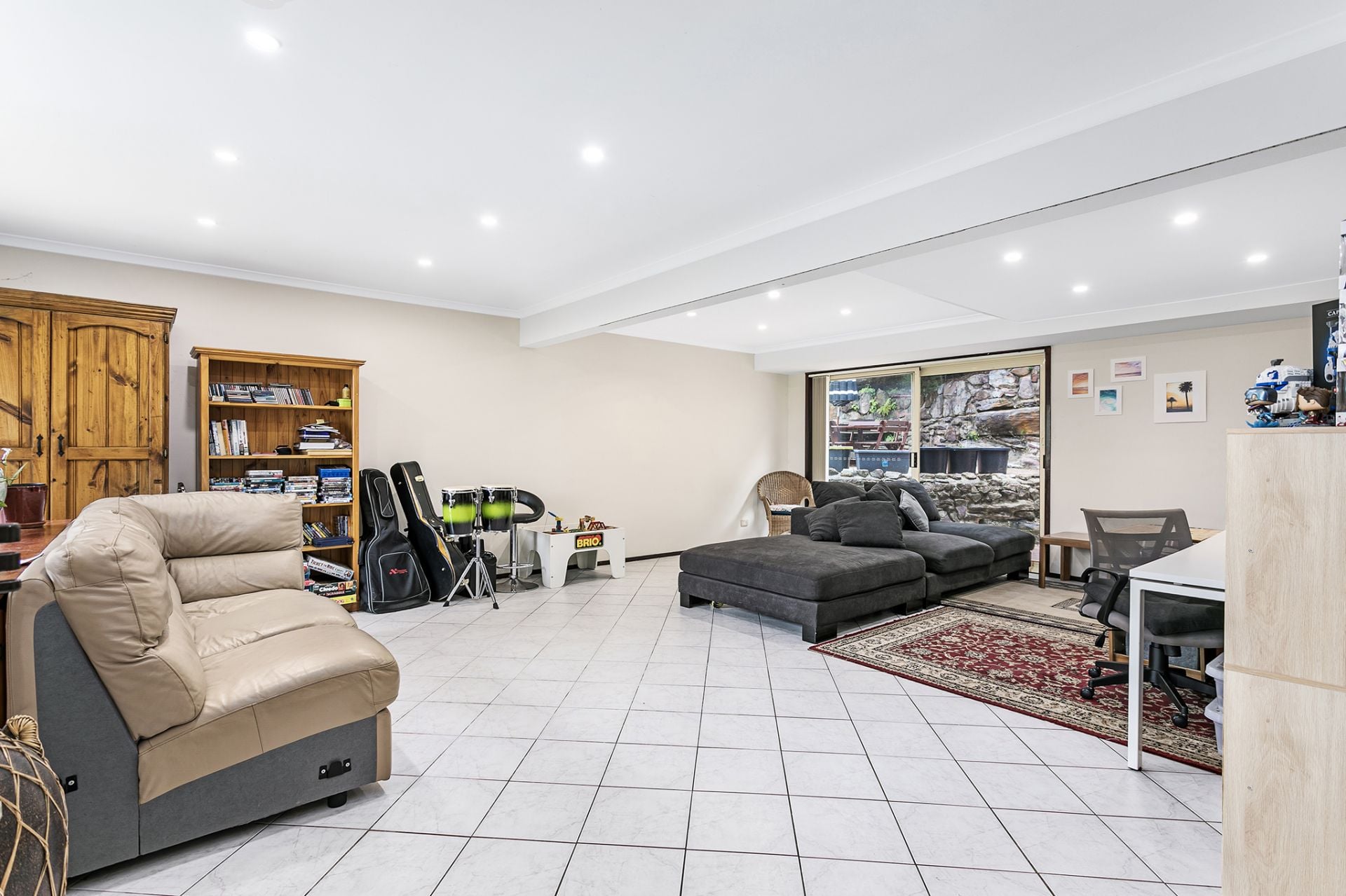 110 Blaxland Drive Illawong NSW, Illawong - Thumbnail 6