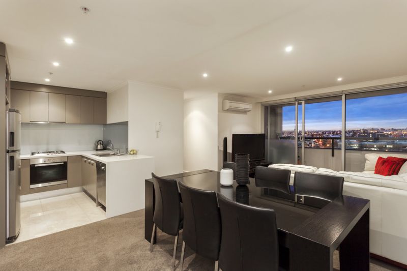 804/50-64 Jeffcott Street, West Melbourne - Thumbnail 2