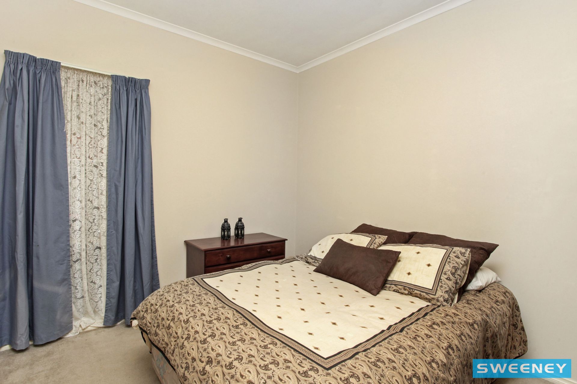 6 Dunstall Gardens, Caroline Springs - Thumbnail 8