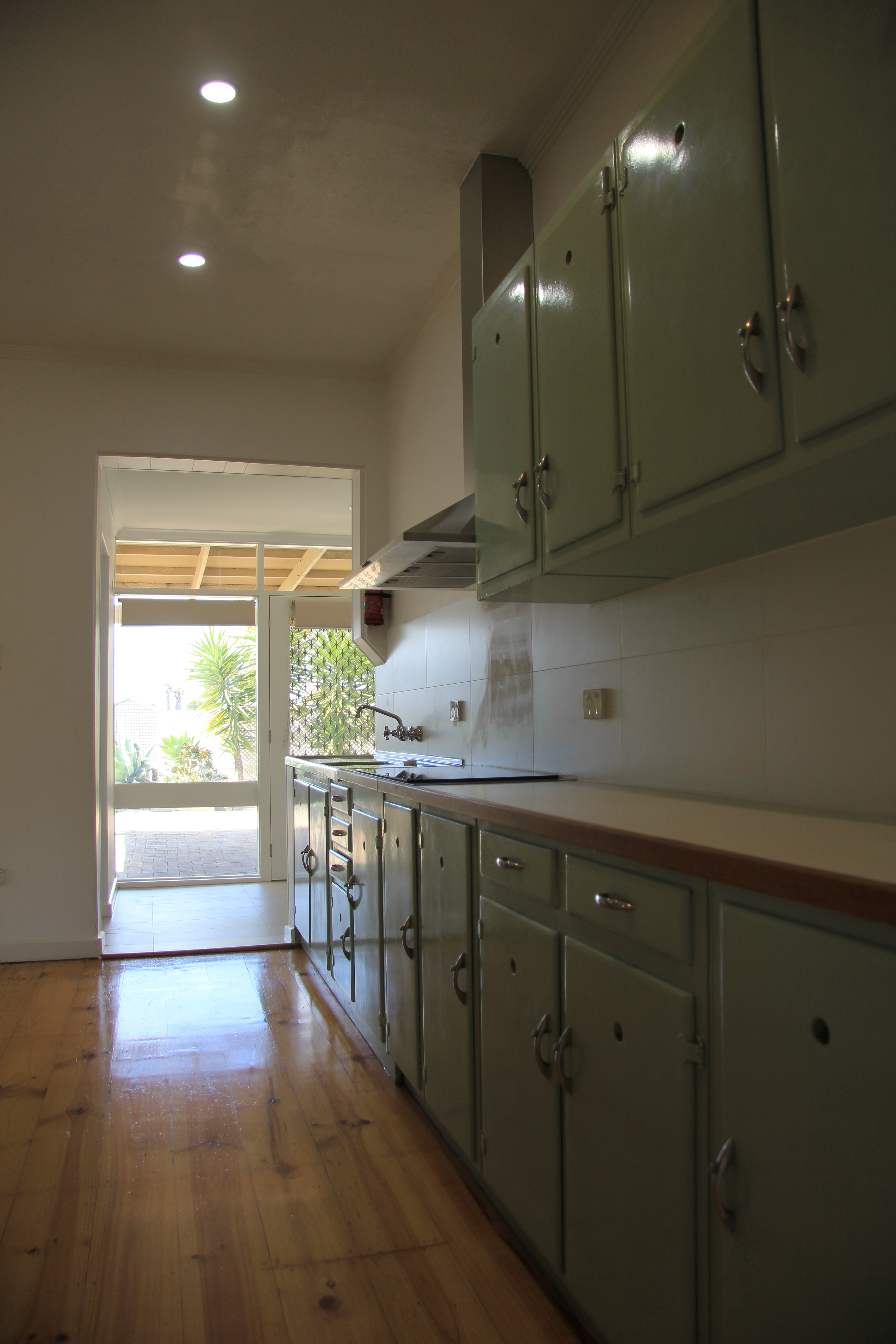 18  The Strand  Largs North 5016