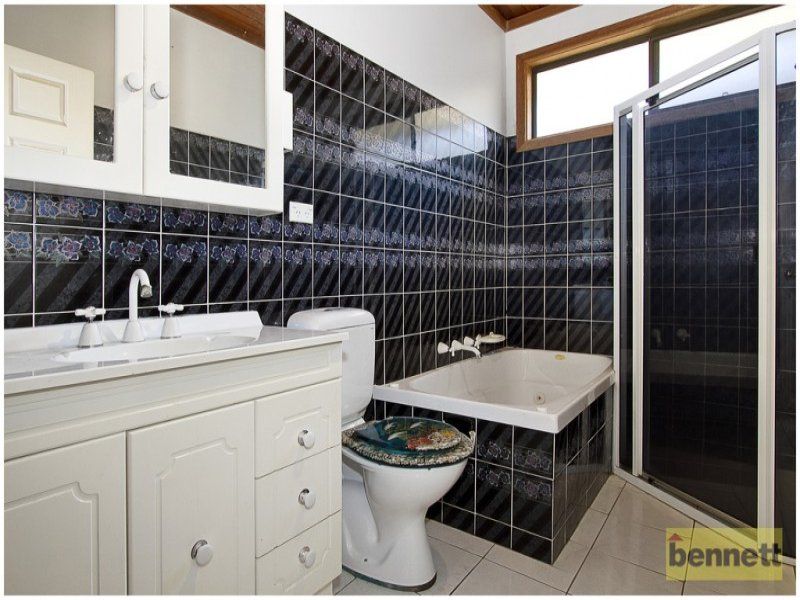 496 Londonderry Road, Londonderry - Thumbnail 5
