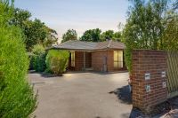 98 Exford Drive, Mornington VIC