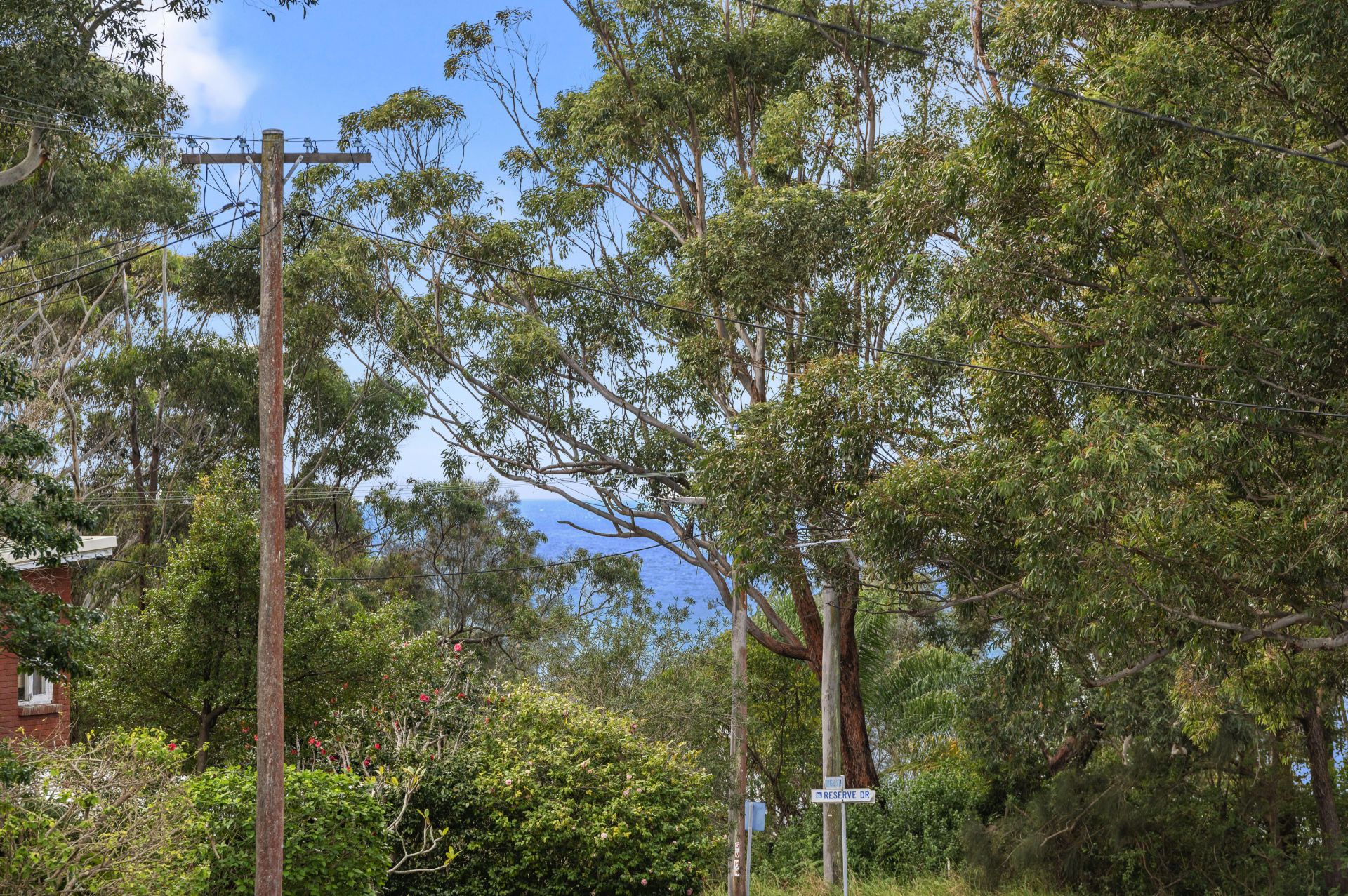 5 Guyagal Street Bateau Bay NSW, Bateau Bay - Thumbnail 2