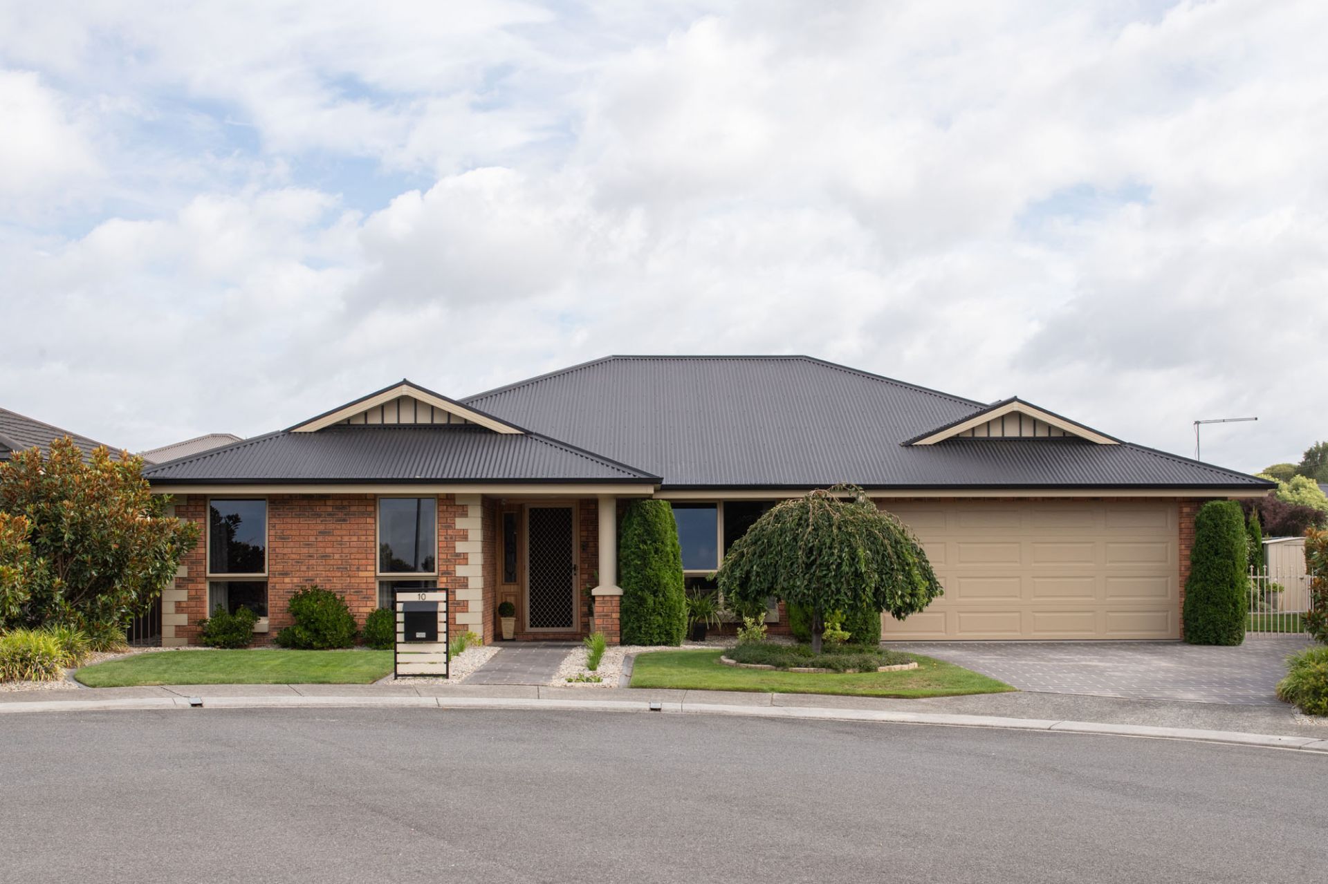 10 Maiden Place, NEWNHAM Living Here Launceston