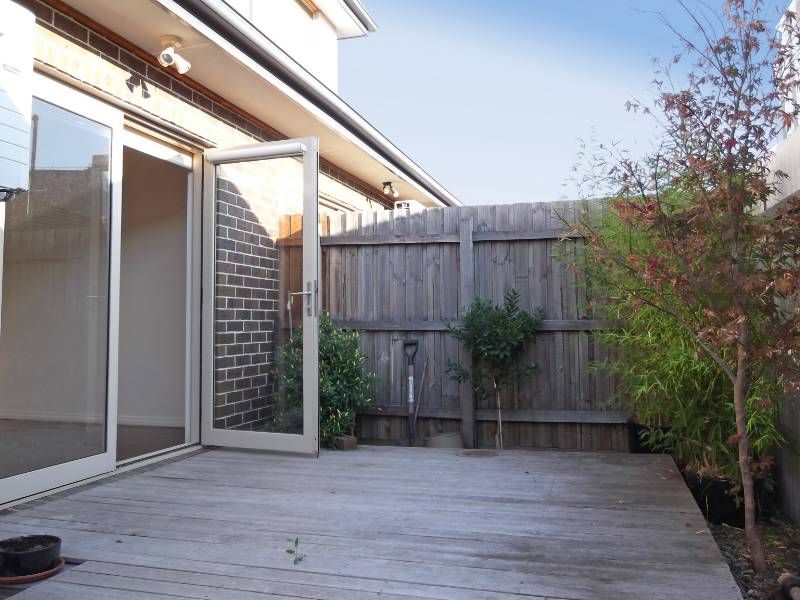 1/44 Creswick Street, Footscray - Thumbnail 5