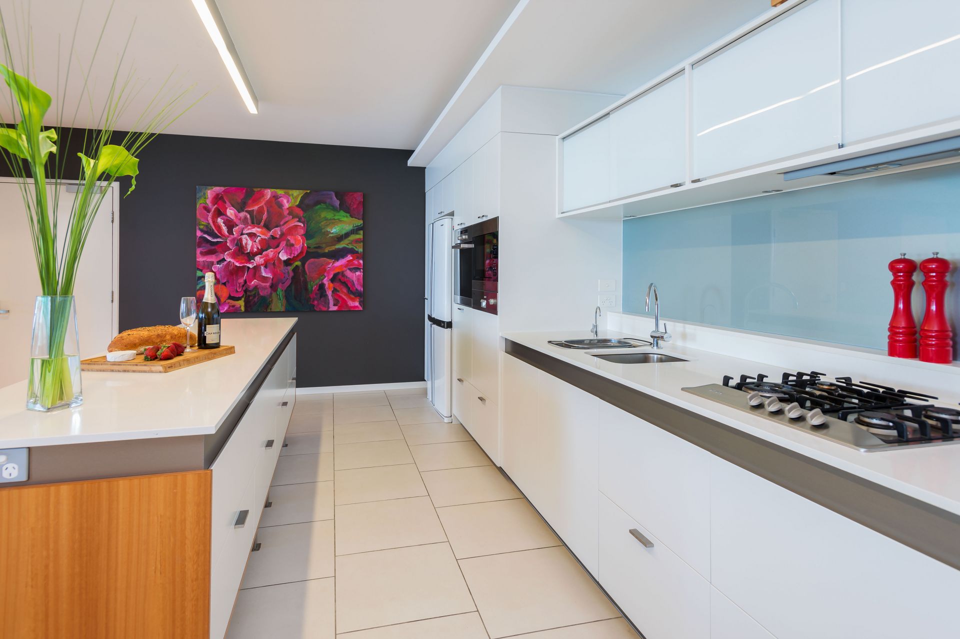 28205/2 Ephraim Island Parade, Paradise Point - Thumbnail 7