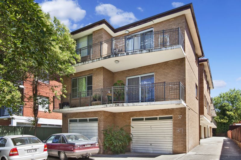 9/37 Henley Road, Homebush West