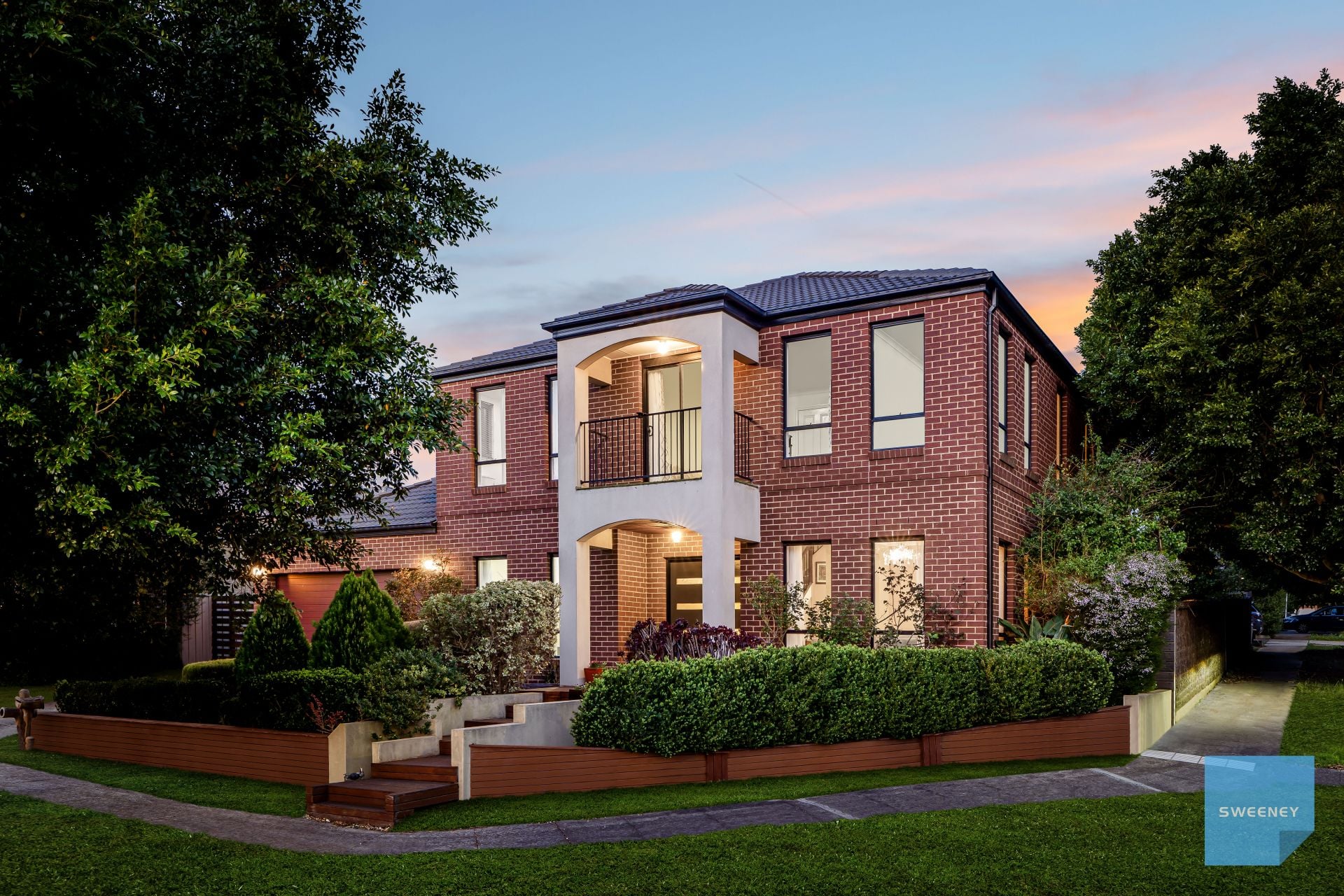 16 Durrol Way, Caroline Springs - Thumbnail 2