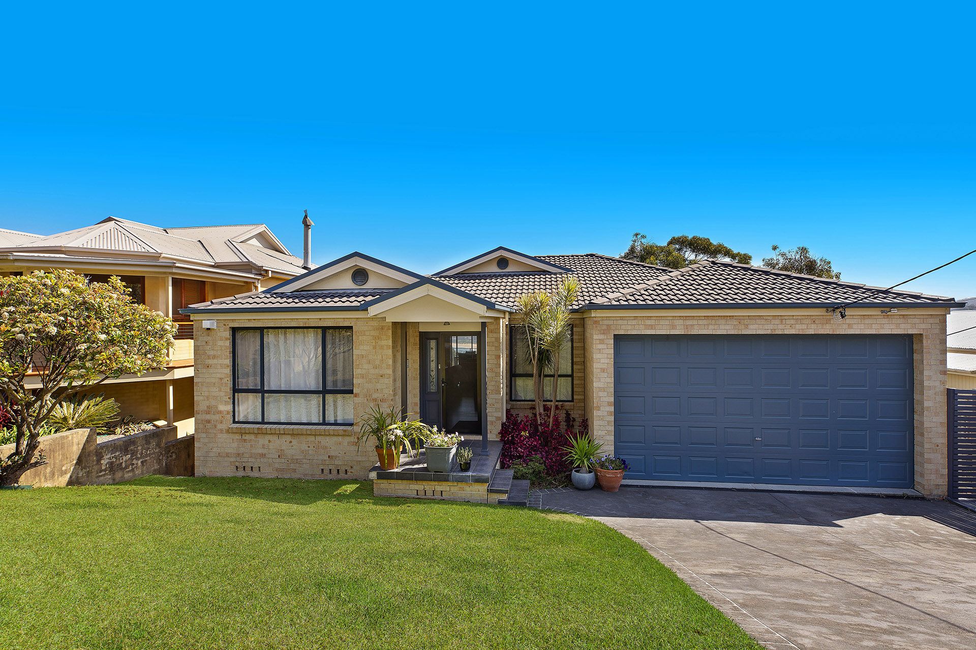 Real Estate For Lease 16 Vista Avenue Copacabana , NSW