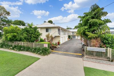 4/239 Lyons Street, Westcourt