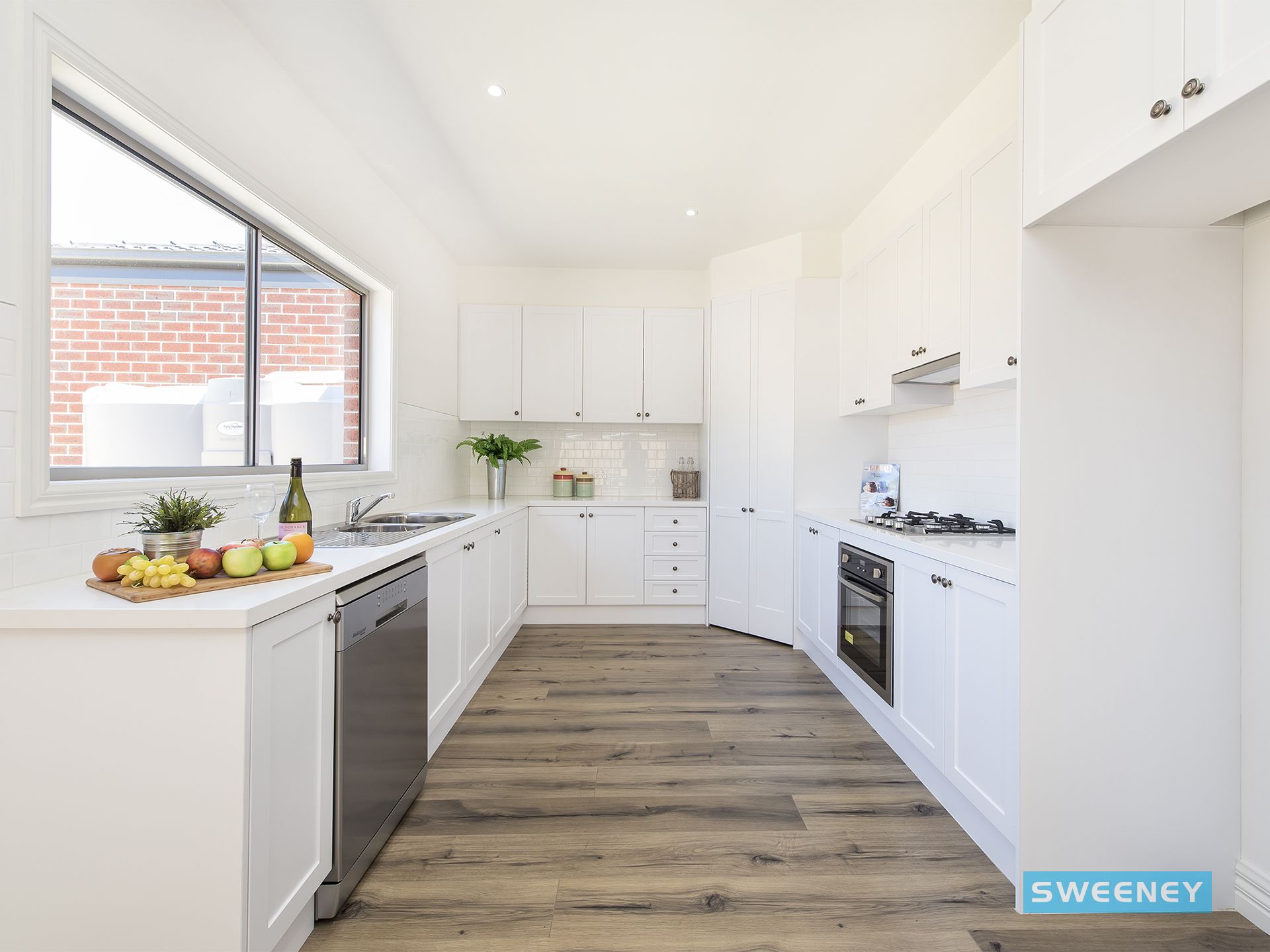 2/81 Simpson Street, Ballan - Thumbnail 3