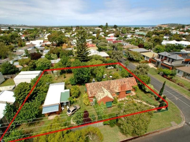20-22 Punt Road BARWON HEADS VIC, Barwon Heads - Thumbnail 2