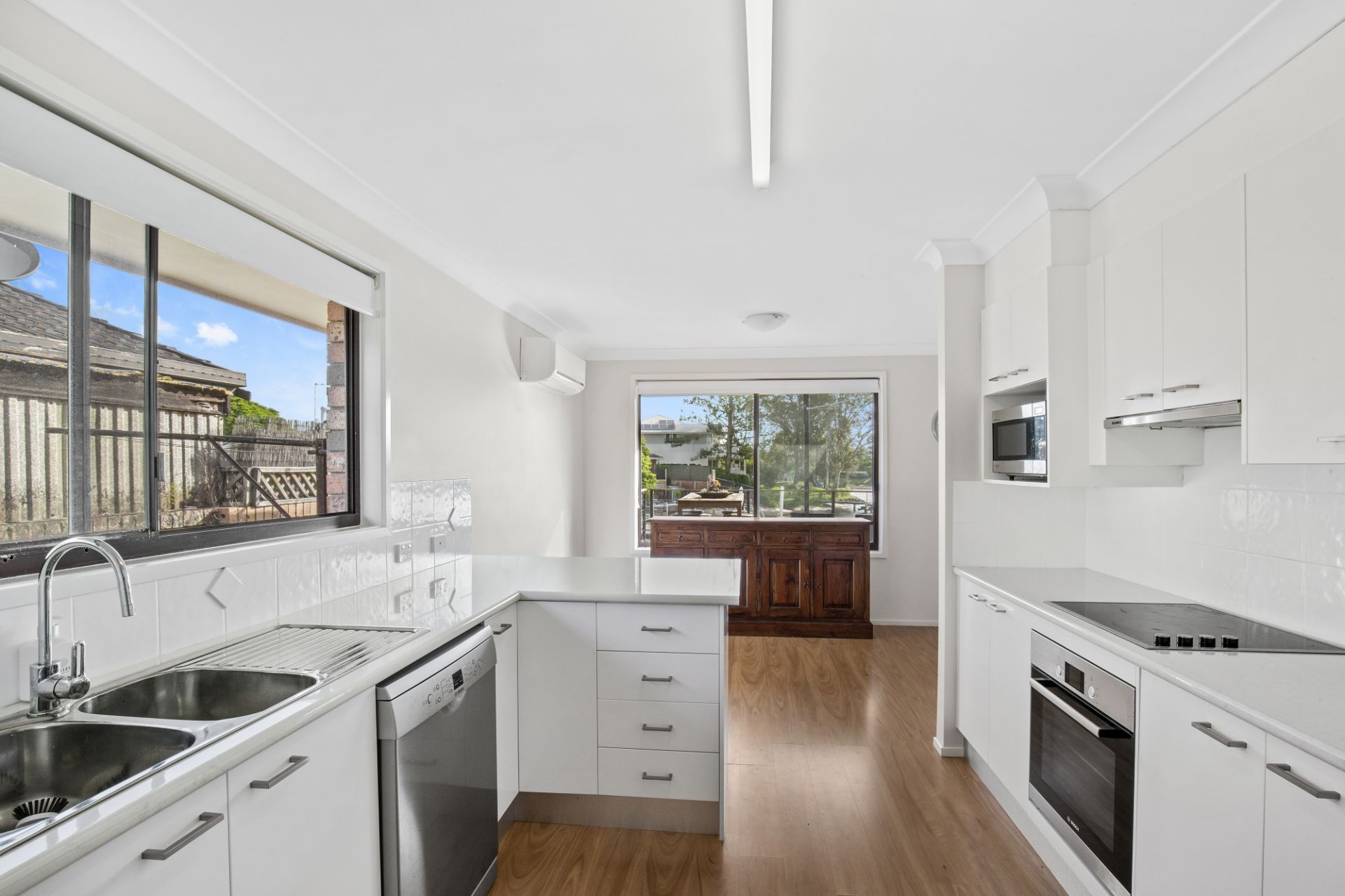 $ 1,600,000, Broadbeach Waters - Thumbnail 7