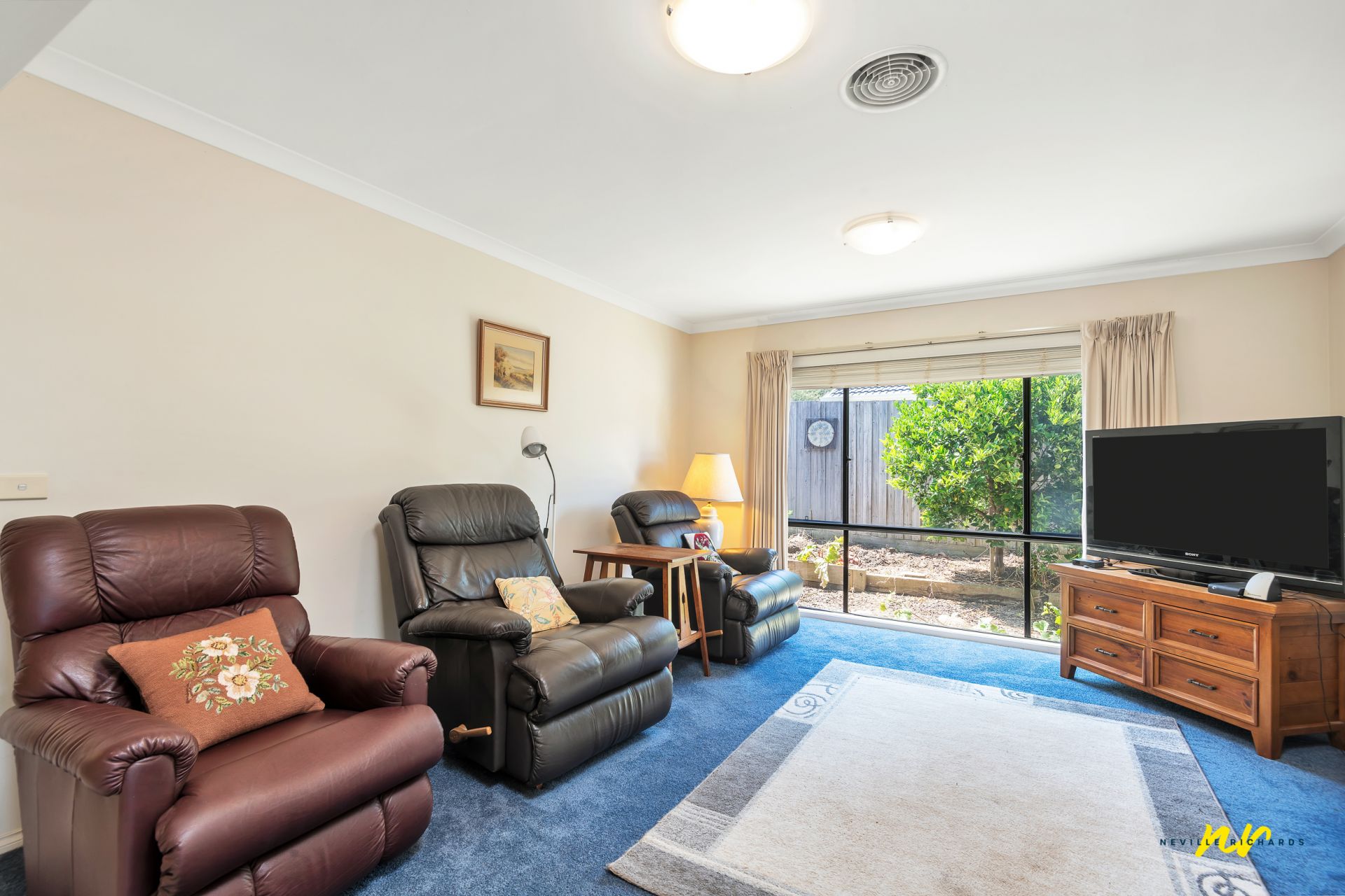 4 Edwards Point Road, St Leonards Neville Richards Real Estate