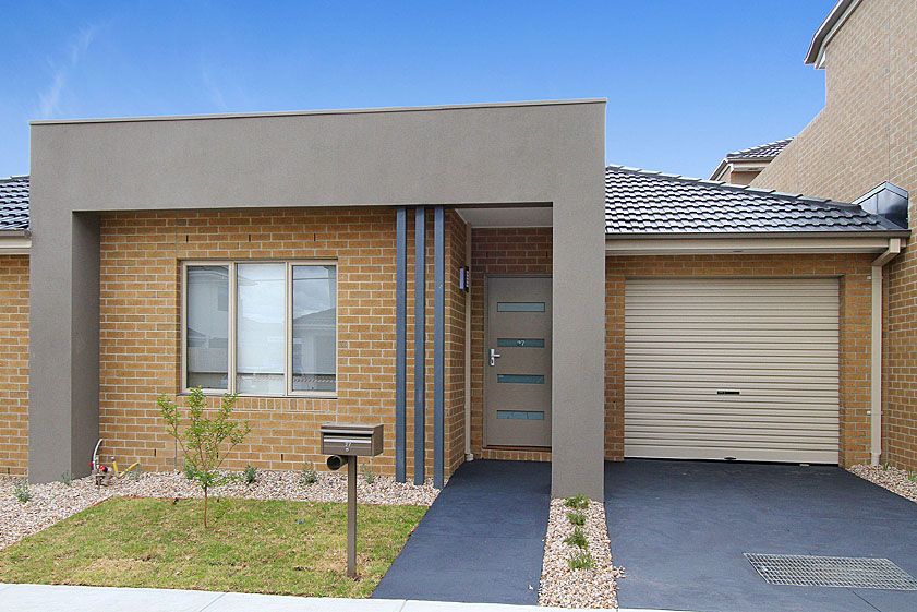 BEAUTIFUL THREE BEDROOM