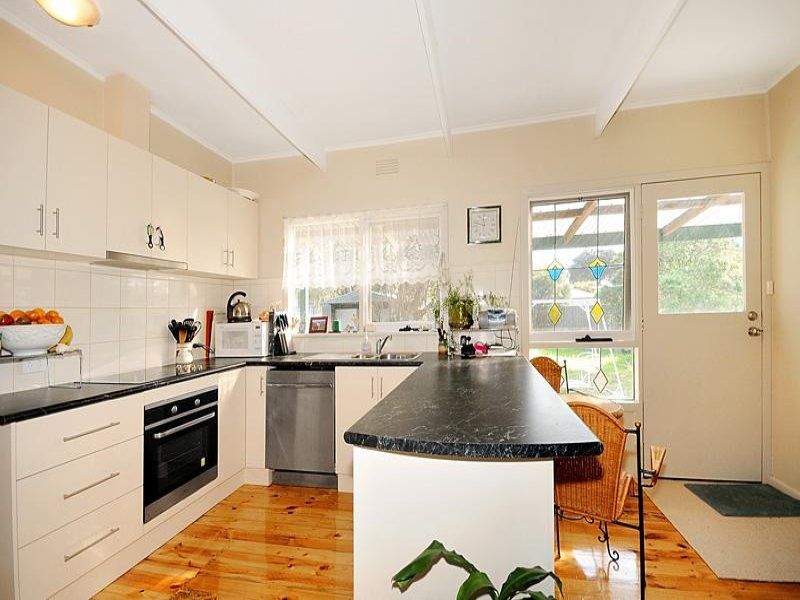 16 Coogee Court BARWON HEADS VIC, Barwon Heads - Thumbnail 7