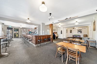 LEASEHOLD HOTEL FOR SALE-  Crookwell Hotel Motel, Crookwell