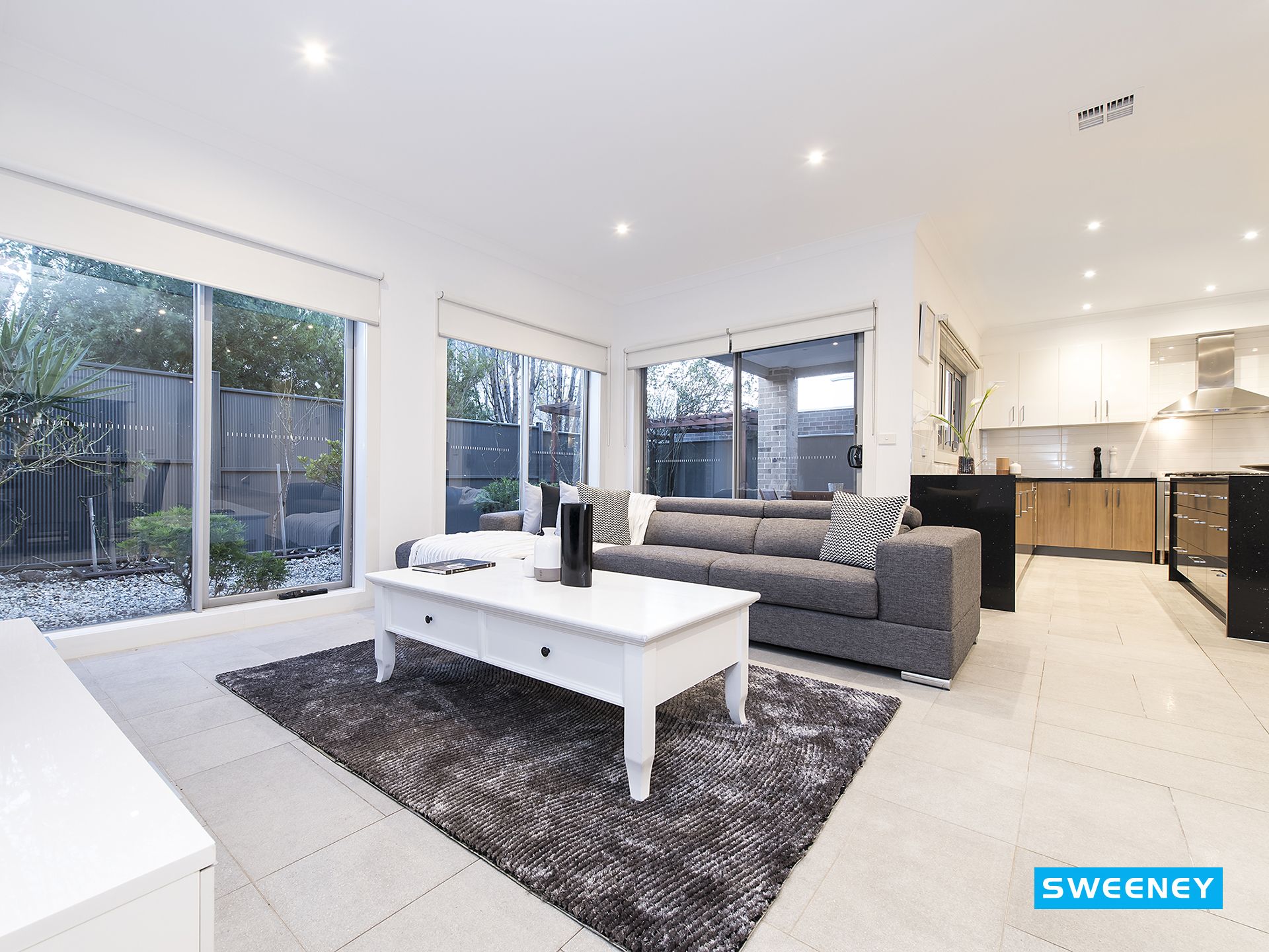 16 Jolimont Street, Caroline Springs - Thumbnail 5